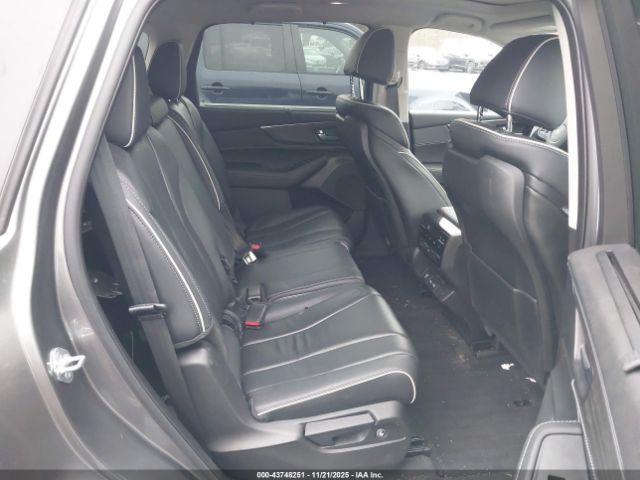 Acura MDX Advance Package Image 5