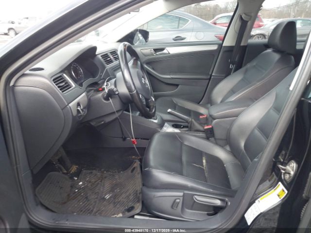 Volkswagen Jetta 1.8t Se Image 3