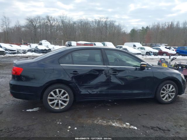 Volkswagen Jetta 1.8t Se Image 4