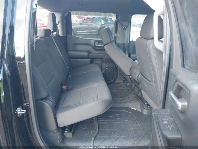 Chevrolet Silverado 1500 4wd  Short Bed Custom Image 12