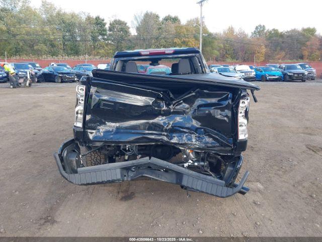 Chevrolet Silverado 1500 4wd  Short Bed Custom Image 13